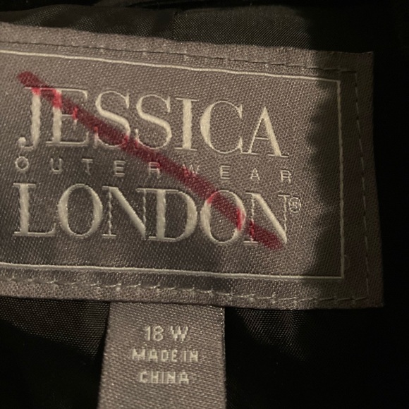 Beautiful Jessica London Black Faux Fur Winter Coat Jacket - Picture 4 of 7